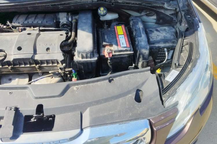 Used Peugeot 2008 2014 1.6L Automatic Fashion Edition Engine Bay Left