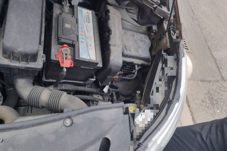 Used Peugeot 2008 2014 1.6L Automatic Fashion Edition Engine Bay Left
