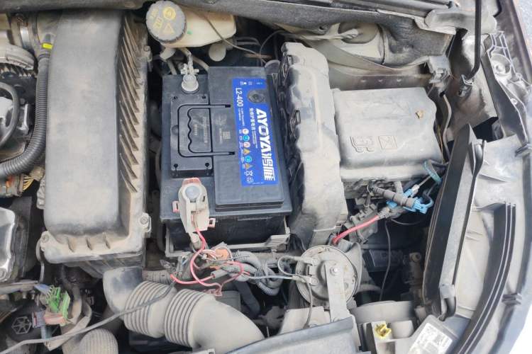 Used Peugeot 2008 2014 1.6L Automatic Fashion Edition Engine Bay Left