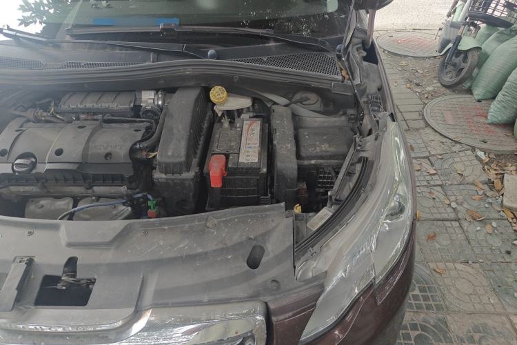 Used Peugeot 2008 2014 1.6L Manual Fashion Edition Engine Bay Left