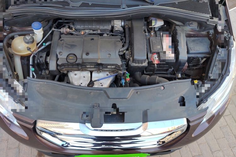 Used Peugeot 2008 2014 1.6L Automatic Fashion Edition Engine Bay