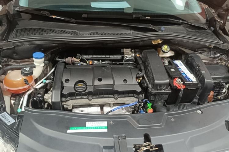 Used Peugeot 2008 2014 1.6L Automatic Fashion Edition Engine Bay