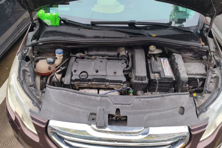 Used Peugeot 2008 2014 1.6L Automatic Trend Edition Engine Bay