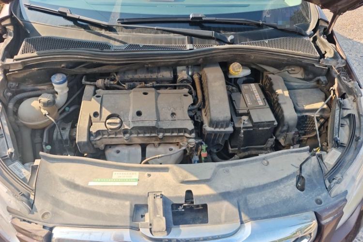 Used Peugeot 2008 2014 1.6L Manual Fashion Edition Engine Bay