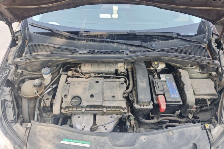Used Peugeot 2008 2014 1.6L Automatic Navigation Edition Engine Bay