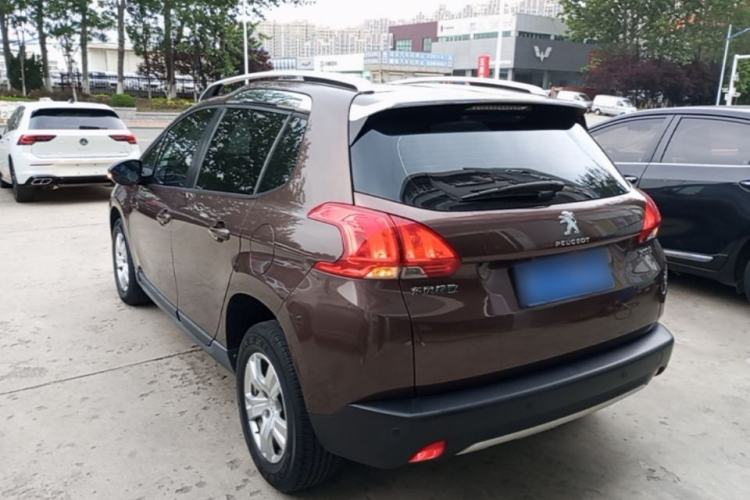 Used Peugeot 2008 2014 1.6L Manual Trend Edition Exterior 2