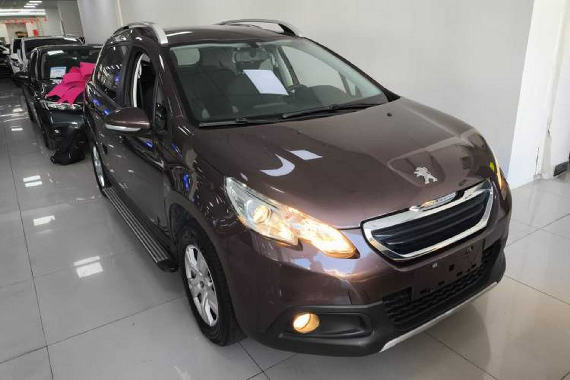 Used Peugeot 2008 2014 1.6L Manual Trend Edition Exterior 2