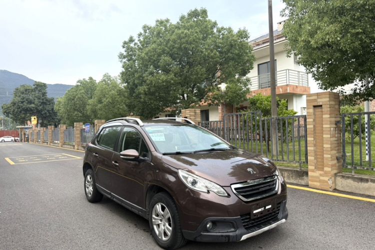 Used Peugeot 2008 2014 1.6L Automatic Trend Edition Exterior 2