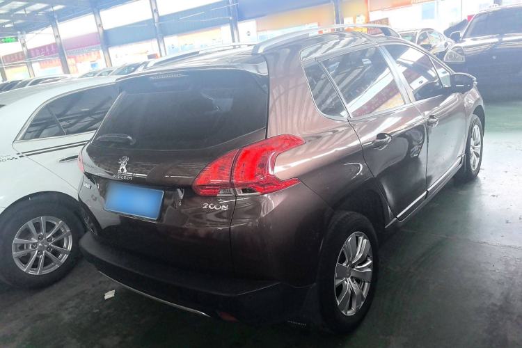 Used Peugeot 2008 2014 1.6L Automatic Fashion Edition Exterior 4