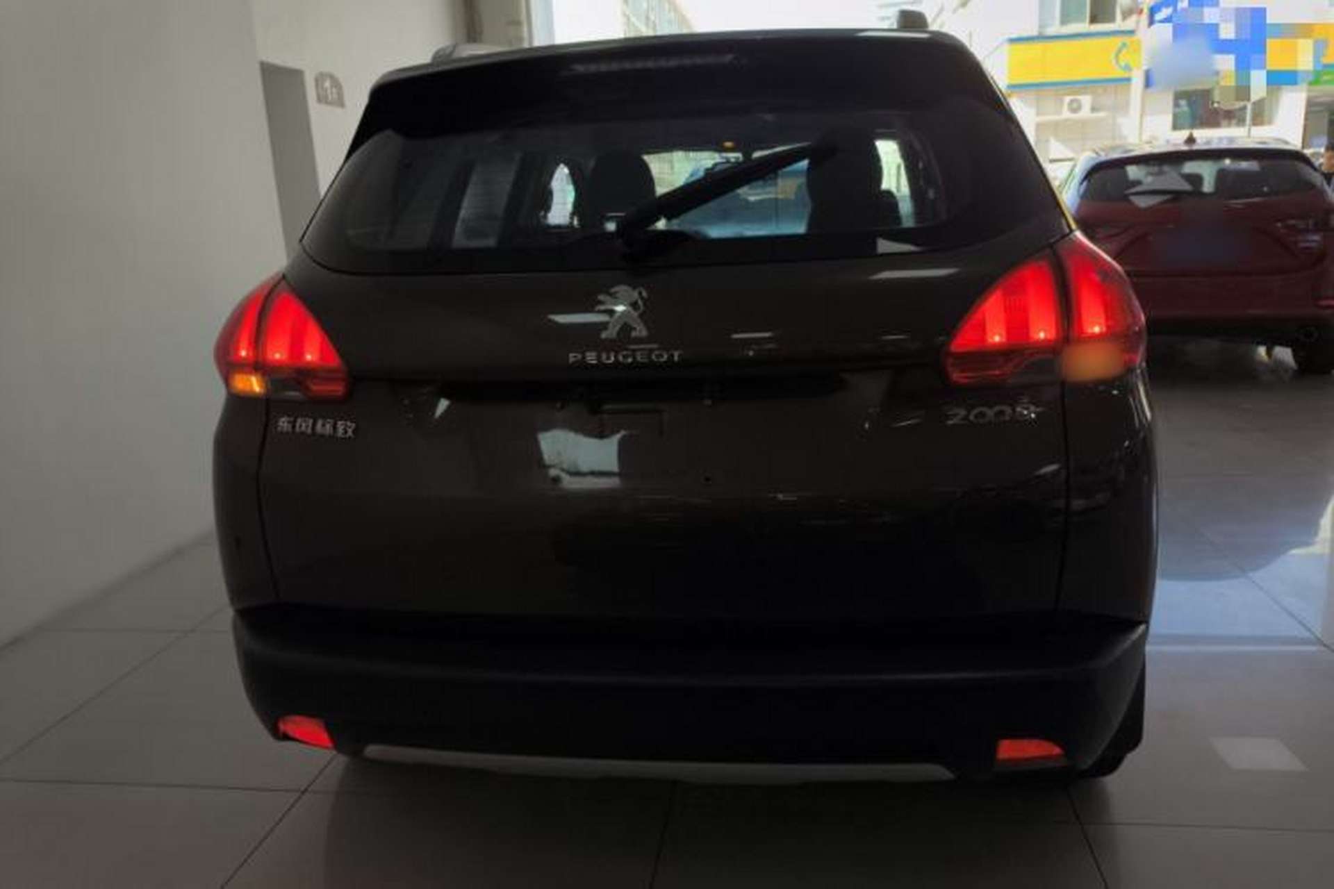Used Peugeot 2008 2014 1.6L Manual Trend Edition Exterior 4