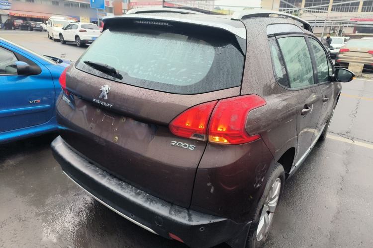 Used Peugeot 2008 2014 1.6L Automatic Excellence Edition Exterior 5