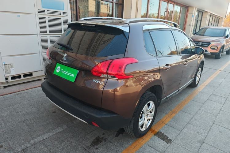 Used Peugeot 2008 2014 1.6L Automatic Trend Edition Exterior 5