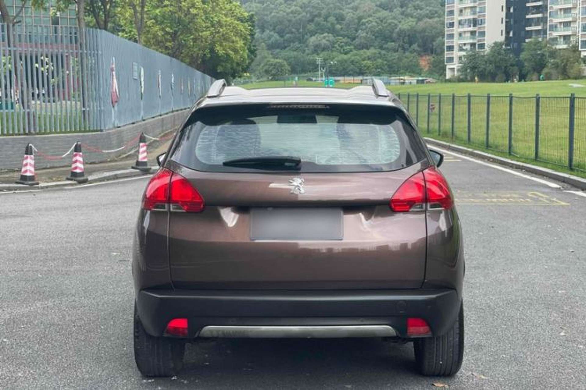 Used Peugeot 2008 2014 1.6L Automatic Fashion Edition Exterior 7