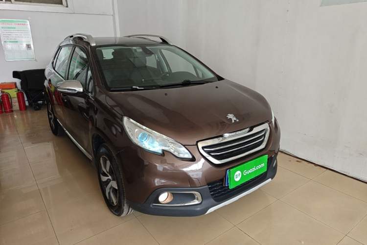 Used Peugeot 2008 2014 1.6L Automatic Navigation Edition Front Right 45 Deg
