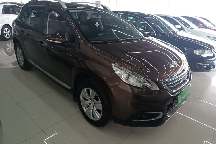 Used Peugeot 2008 2014 1.6L Automatic Fashion Edition Front Right 45 Deg