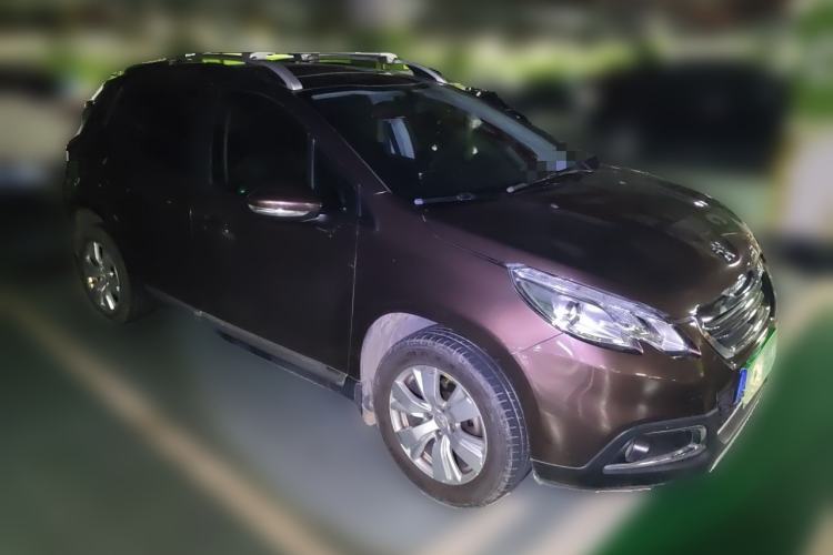 Used Peugeot 2008 2014 1.6L Manual Fashion Edition Front Right 45 Deg