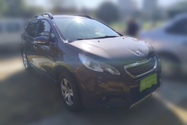 Used Peugeot 2008 2014 1.6L Manual Trend Edition Front Right 45 Deg