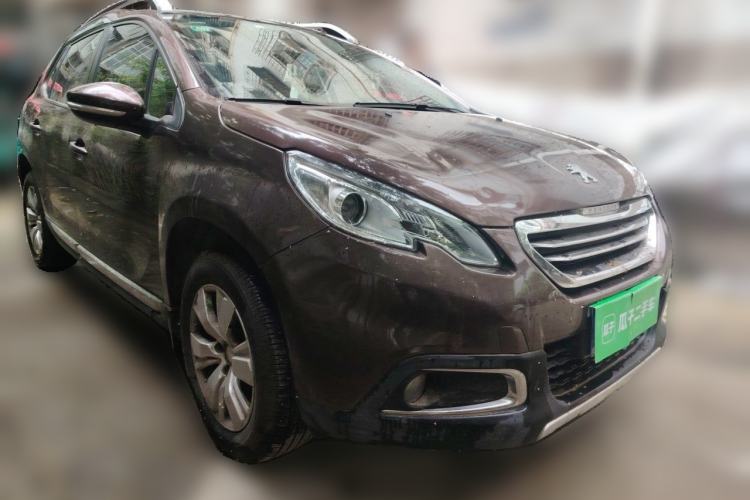 Used Peugeot 2008 2014 1.6L Automatic Fashion Edition Front Right 45 Deg