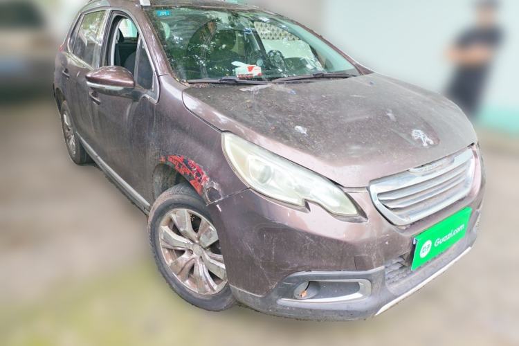 Used Peugeot 2008 2014 1.6L Manual Fashion Edition Front Right 45 Deg