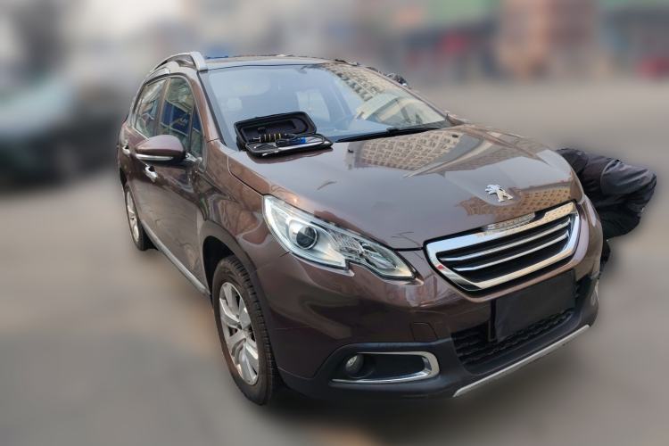 Used Peugeot 2008 2014 1.6L Automatic Fashion Edition Front Right 45 Deg