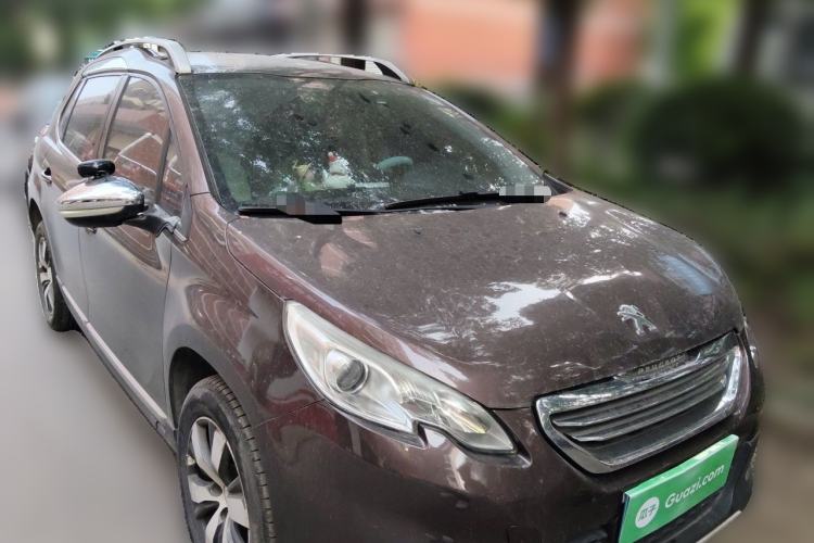 Used Peugeot 2008 2014 1.6L Automatic Navigation Edition Front Right 45 Deg