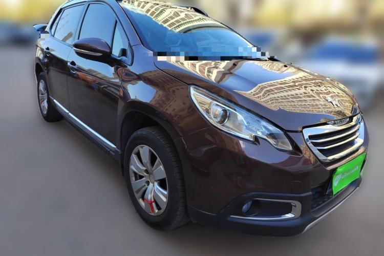 Used Peugeot 2008 2014 1.6L Automatic Fashion Edition Front Right 45 Deg