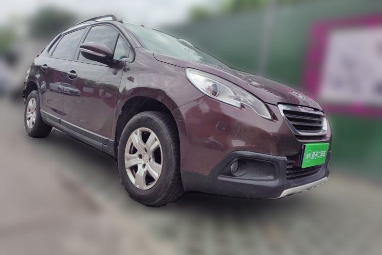 Used Peugeot 2008 2014 1.6L Manual Trend Edition Front Right 45 Deg