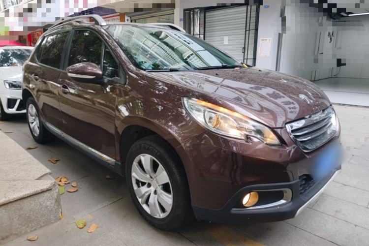 Used Peugeot 2008 2014 1.6L Automatic Fashion Edition Front Right 45 Deg