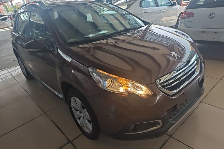 Used Peugeot 2008 2014 1.6L Automatic Fashion Edition Front Right 45 Deg