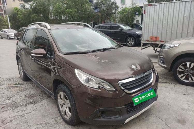 Used Peugeot 2008 2014 1.6L Automatic Trend Edition Front Right 45 Deg