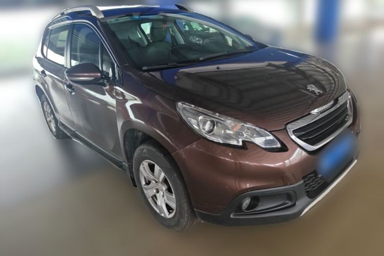 Used Peugeot 2008 2014 1.6L Automatic Trend Edition Front Right 45 Deg
