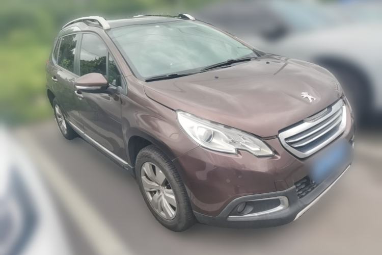 Used Peugeot 2008 2014 1.6L Automatic Fashion Edition Front Right 45 Deg