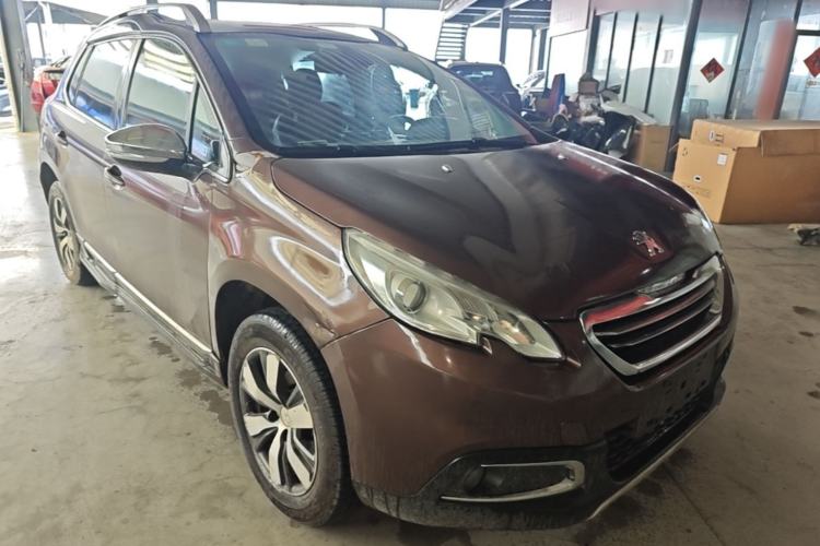 Used Peugeot 2008 2014 1.6L Automatic Navigation Edition Front Right 45 Deg