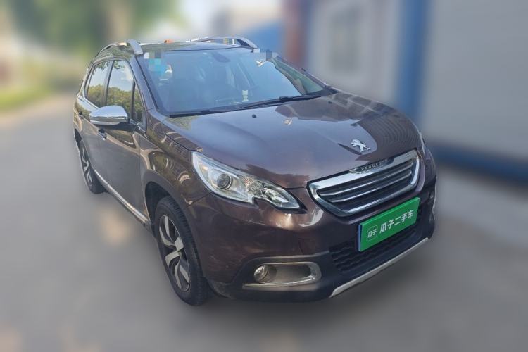 Used Peugeot 2008 2014 1.6L Automatic Navigation Edition Front Right 45 Deg