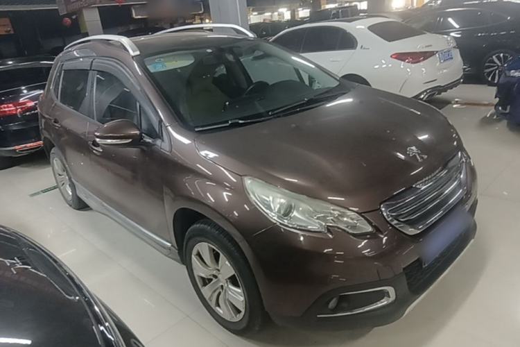 Used Peugeot 2008 2014 1.6L Automatic Fashion Edition Front Right 45 Deg