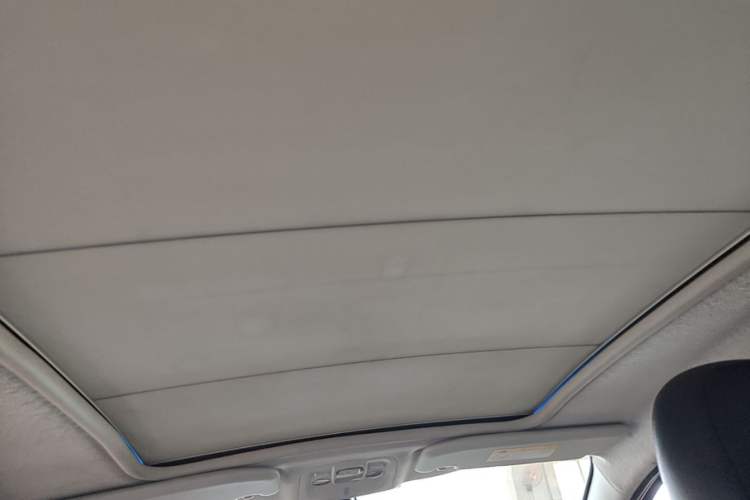 Used Peugeot 2008 2014 1.6L Automatic Navigation Edition Headliner
