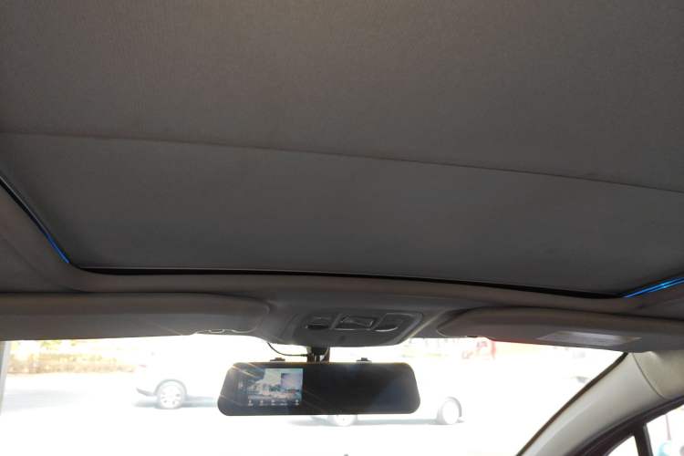 Used Peugeot 2008 2014 1.6L Automatic Fashion Edition Headliner