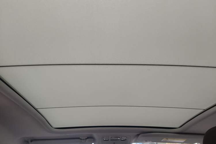 Used Peugeot 2008 2014 1.6L Manual Fashion Edition Headliner