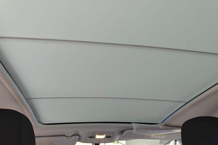 Used Peugeot 2008 2014 1.6L Automatic Fashion Edition Headliner