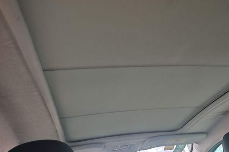 Used Peugeot 2008 2014 1.6L Automatic Fashion Edition Headliner