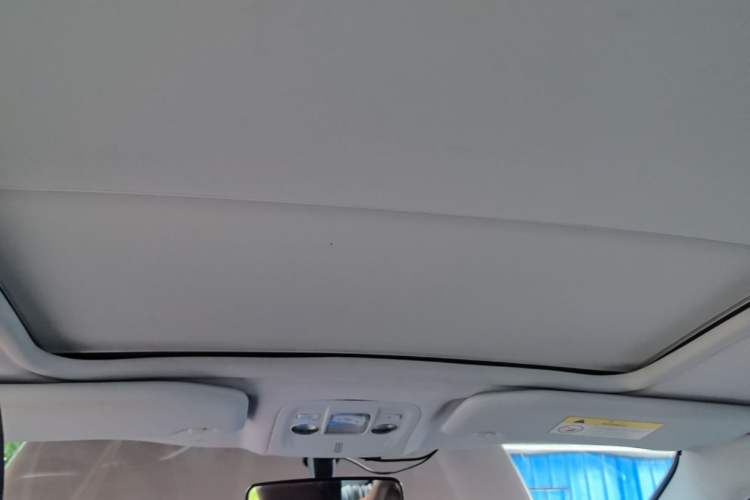 Used Peugeot 2008 2014 1.6L Automatic Fashion Edition Headliner