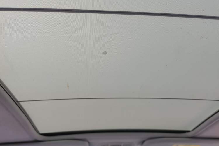 Used Peugeot 2008 2014 1.6L Manual Fashion Edition Headliner