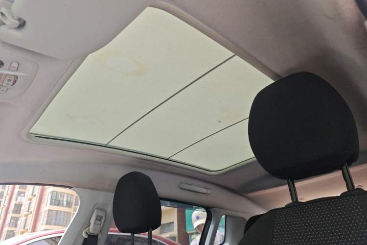Used Peugeot 2008 2014 1.6L Automatic Fashion Edition Headliner
