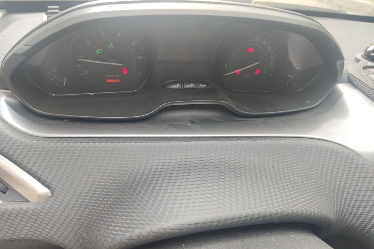 Used Peugeot 2008 2014 1.6L Automatic Trend Edition Instrument Cluster