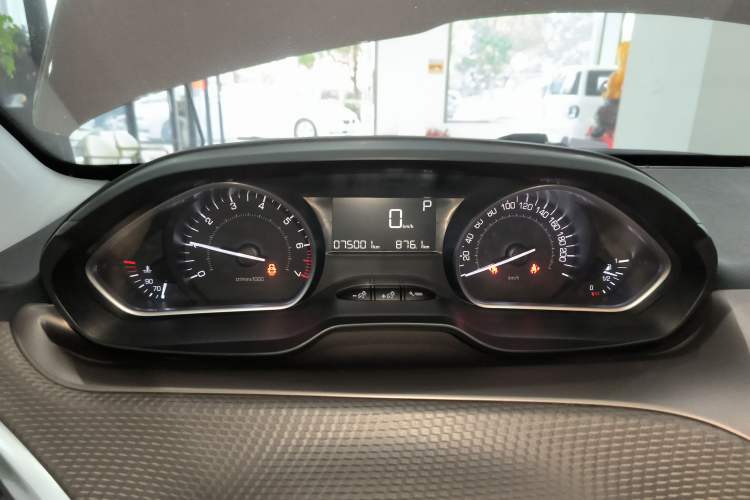 Used Peugeot 2008 2014 1.6L Automatic Fashion Edition Instrument Cluster