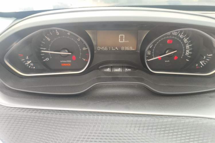 Used Peugeot 2008 2014 1.6L Manual Fashion Edition Instrument Cluster