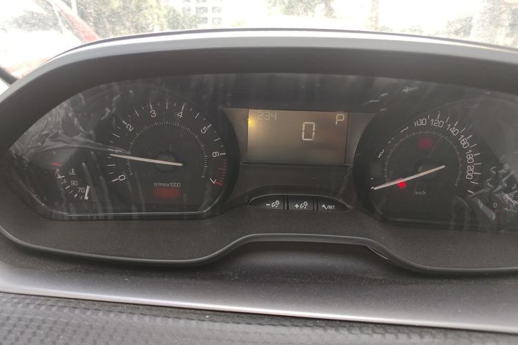 Used Peugeot 2008 2014 1.6L Automatic Trend Edition Instrument Cluster