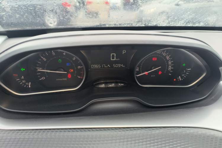 Used Peugeot 2008 2014 1.6L Automatic Excellence Edition Instrument Cluster