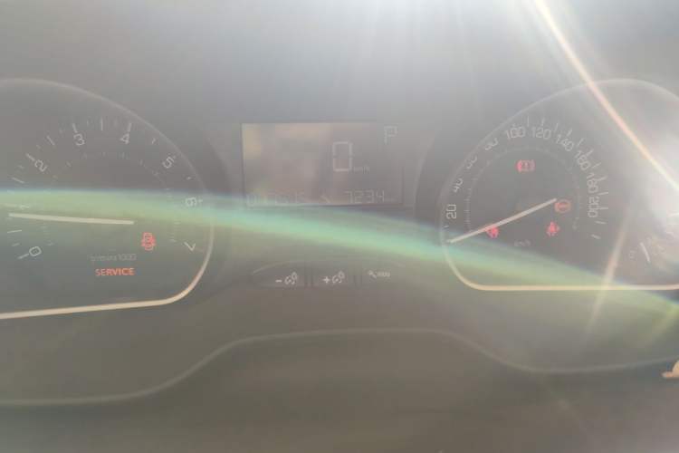 Used Peugeot 2008 2014 1.6L Automatic Fashion Edition Instrument Cluster
