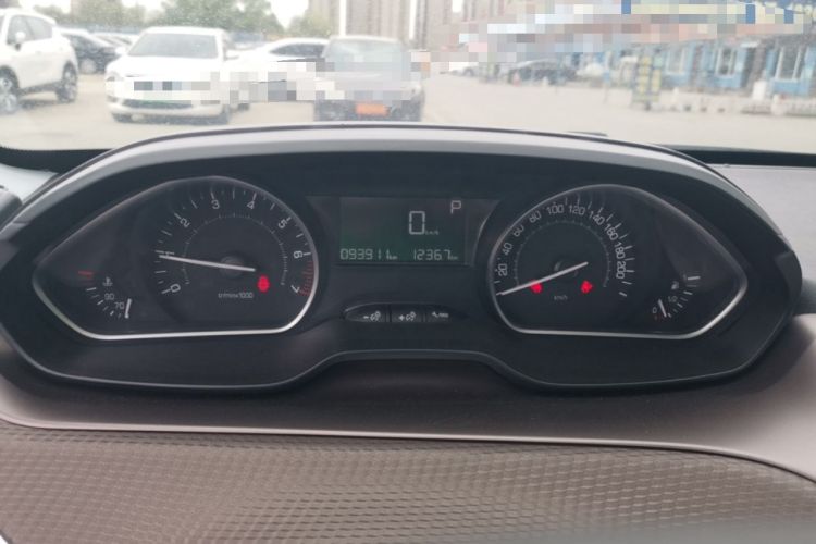 Used Peugeot 2008 2014 1.6L Automatic Fashion Edition Instrument Cluster